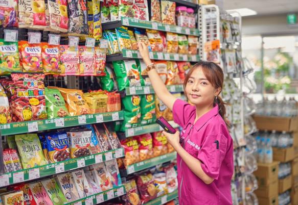 美廉社-門市人員-新市龍目井店