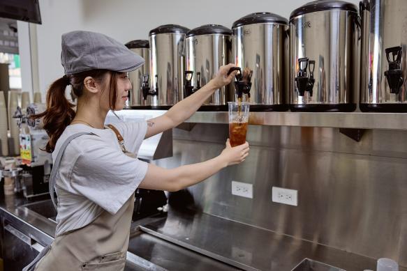 《茶海CHA Hi大明店》晚班計時工讀