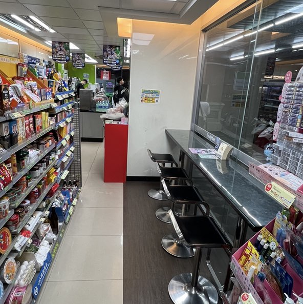 全家超商-台中金工店（誠徵晚、夜或早晚機動人員各一位）