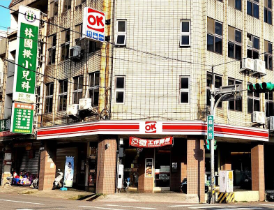 OK超商中壢信義店大夜人員