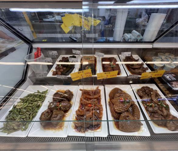 熟食區作業人員