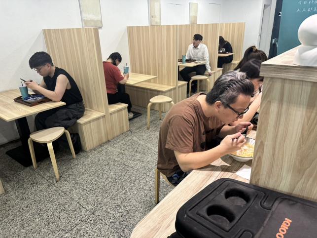 晚班工讀生