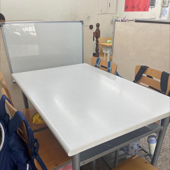 國中高中數學英文自然伴讀老師