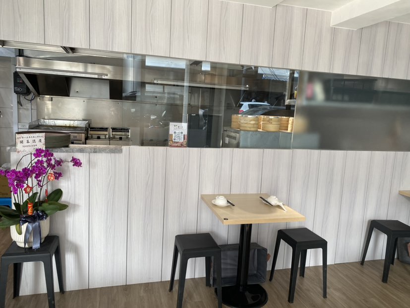 港式點心專賣店內場人員